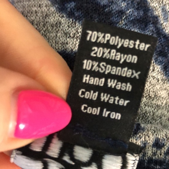 Clara Sun Woo Top Short Sleeves Swirls of Blue Size XS - Picture 8 of 8